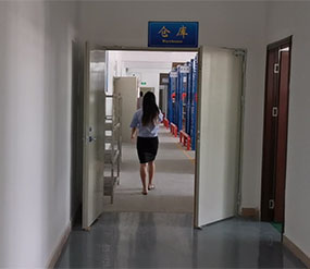 (視頻)全檢包裝，倉庫